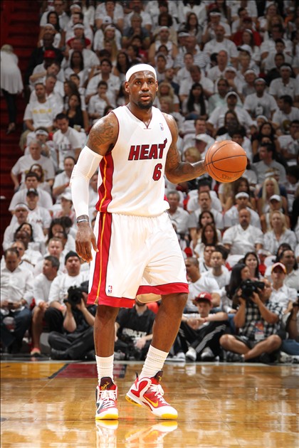 [天下足球]多特蒙德主场战胜门兴格拉德巴赫